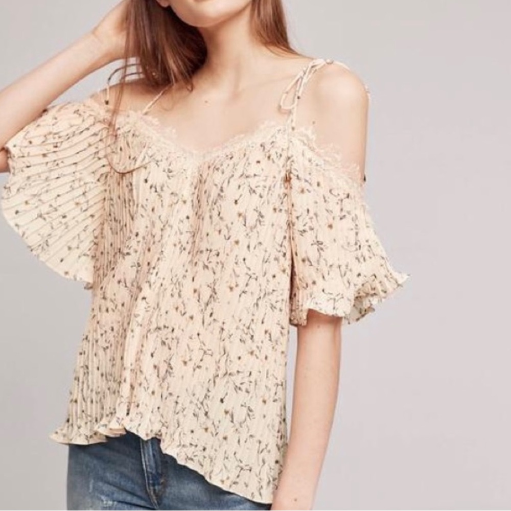 Anthropologie Vanessa Virginia Over Sized Pleated Floral Neutral Peach Top Sz XS